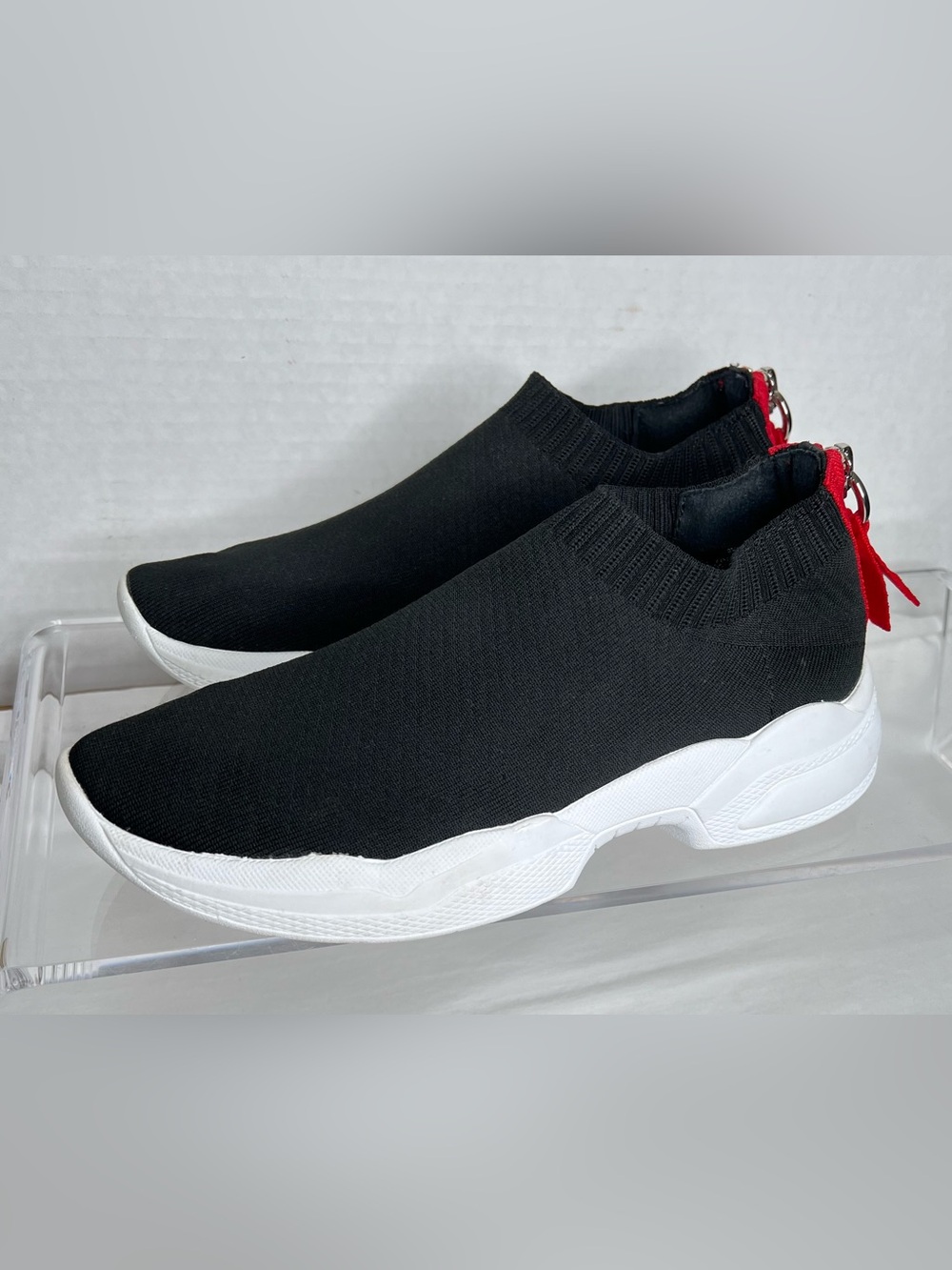 Marc Fisher Linnah Black Knit Slip-on Sneaker, Women’s 9.5
